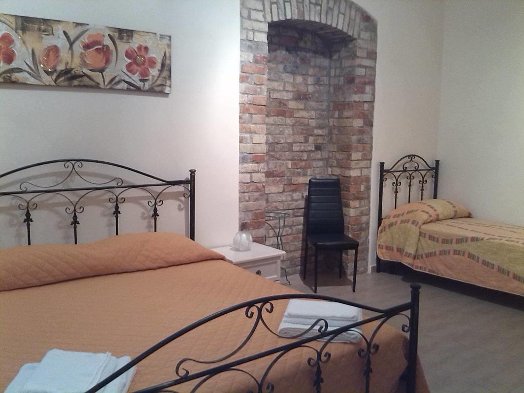 Bed and Breakfast Le Due Nicchie Matera Habitación foto